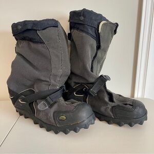 Neos Navigator 5 boot covers